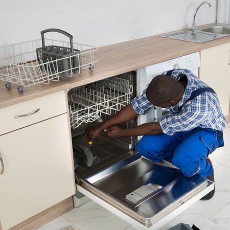 Tracy-Appliance-Repair-Men-image_18